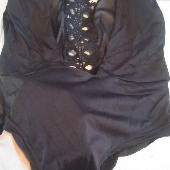 NWOT Sexy Lace Turtleneck Monokini. - Picture 7 of 7